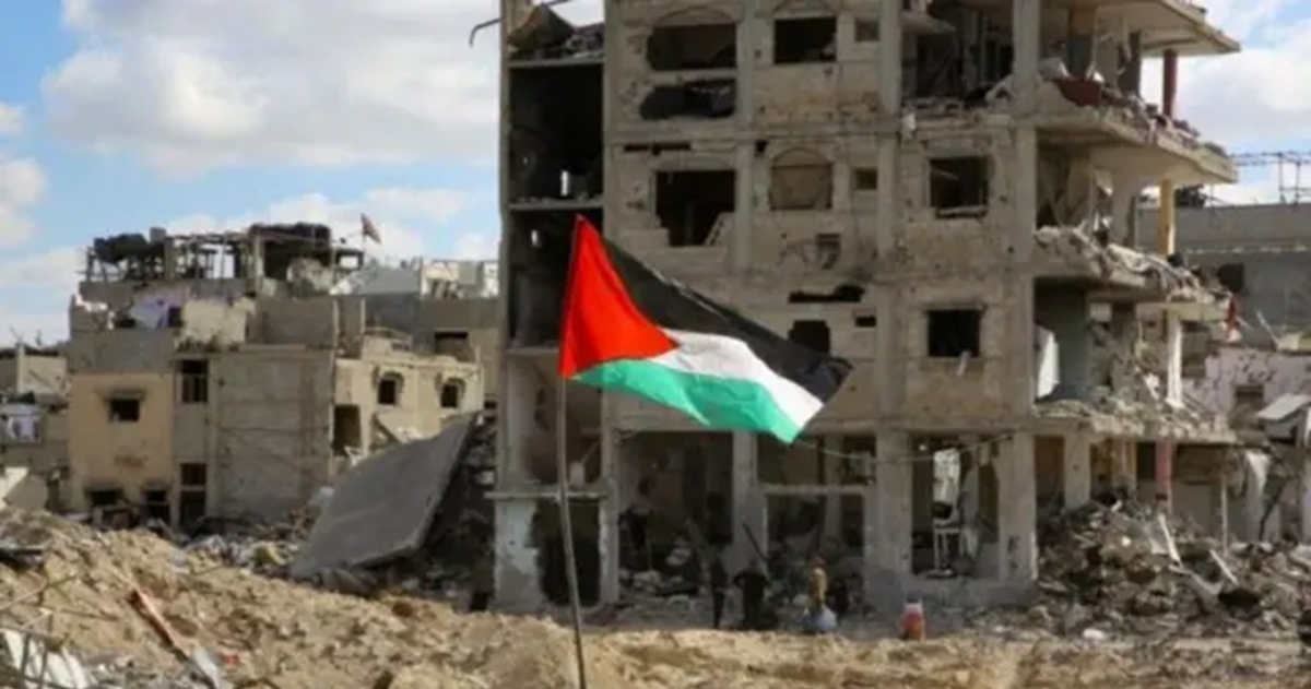 "يديعوت" : إسرائيل قلقة من مسار أمريكي جديد بشأن إقامة دولة فلسطينية